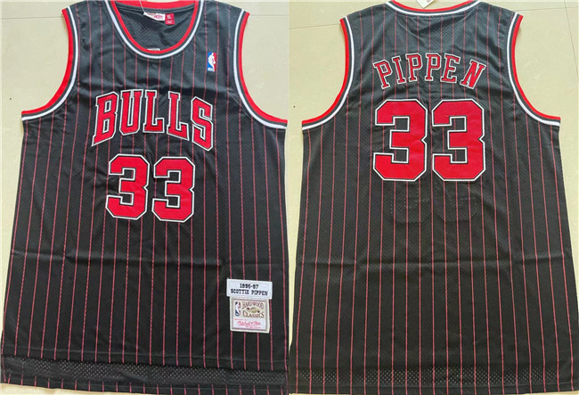 Men's Chicago Bulls #33 Scottie Pippen Black 1996-97 Throwback Stitched Jersey